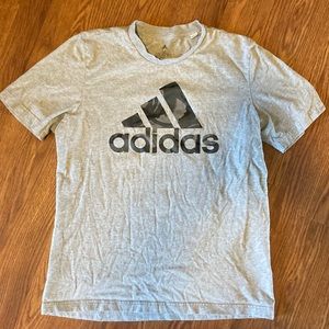 Adidas gray T-shirt size medium